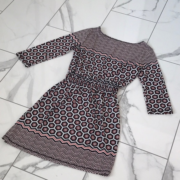 Max Studio Geometrical Dress - Picture 8 of 10